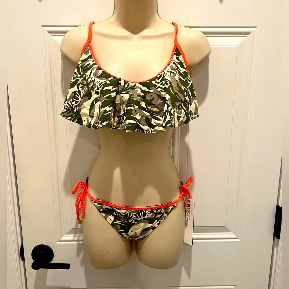 NWOT! Sperry Ruffle Bikini Top - Picture 1 of 10